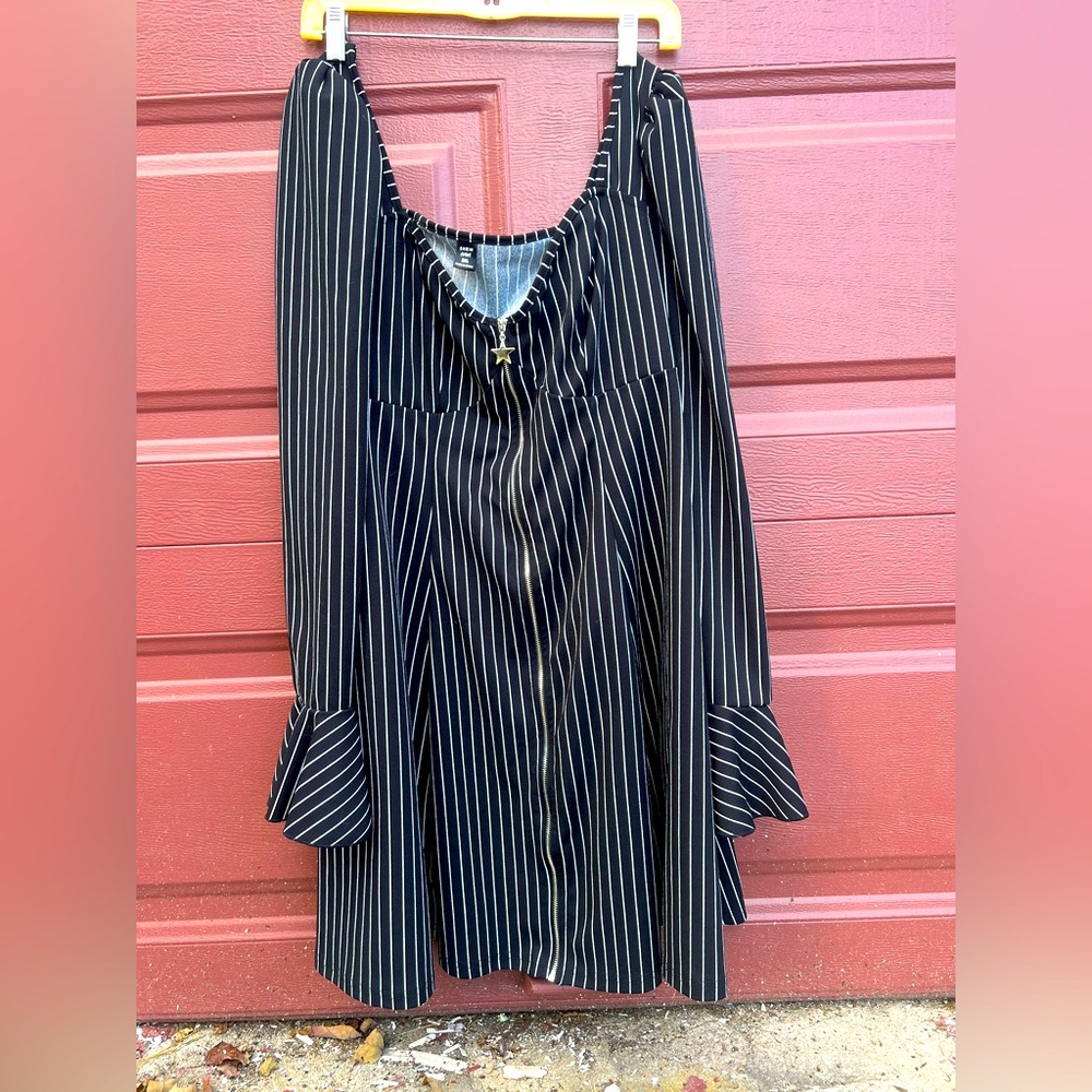 Pinstripe dress with zipper front!
